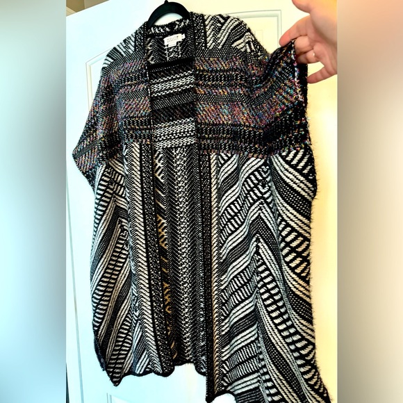 Anthropologie Molly Bracken M/L Oversized Cardigan Sweater - Picture 5 of 7